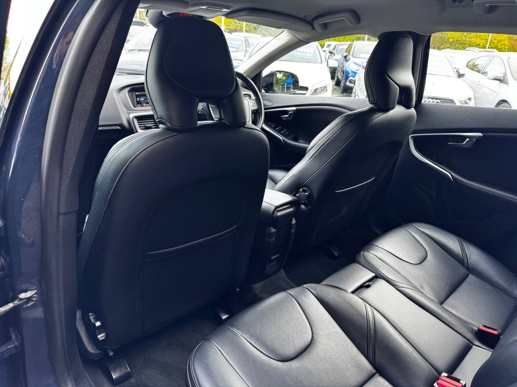 Used Volvo V40 2015 for sale - 76654815: Photo 25