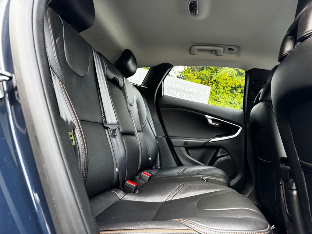 Used Volvo V40 2015 for sale - 76654815: Photo 27