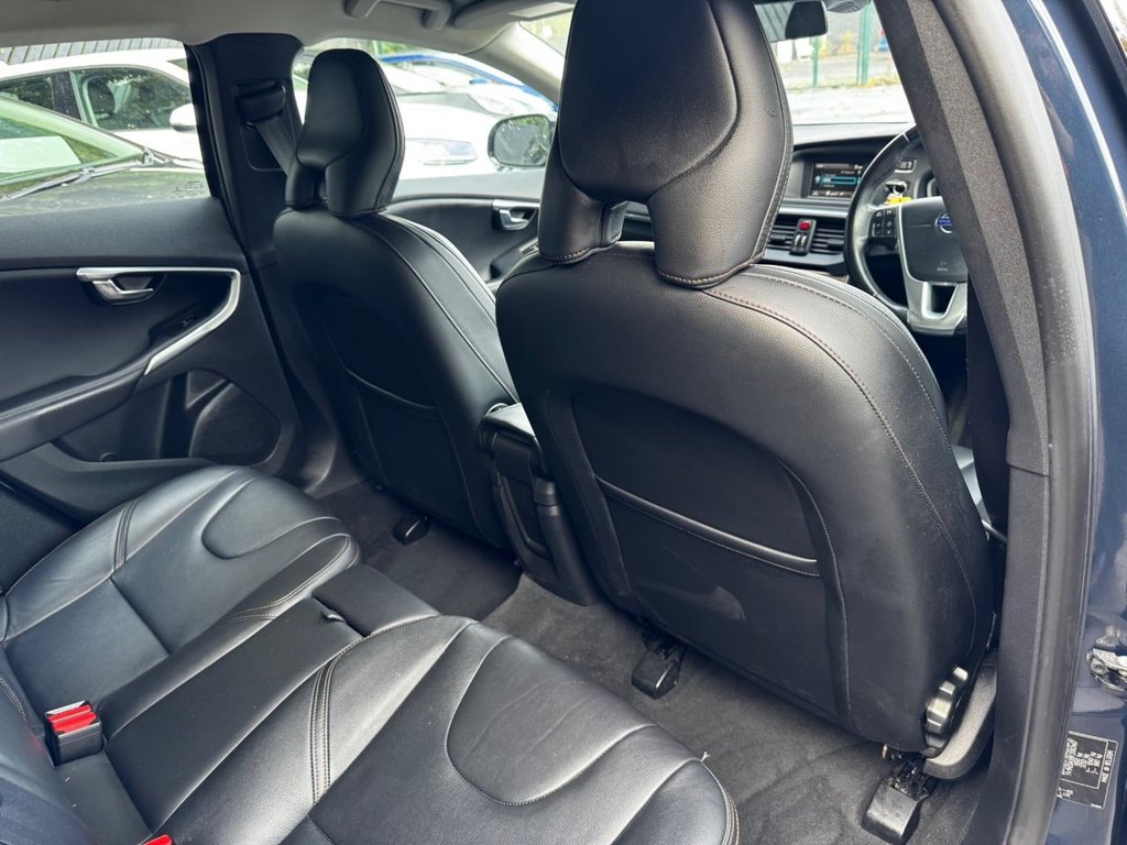 Used Volvo V40 2015 for sale - 76654815: Photo 29