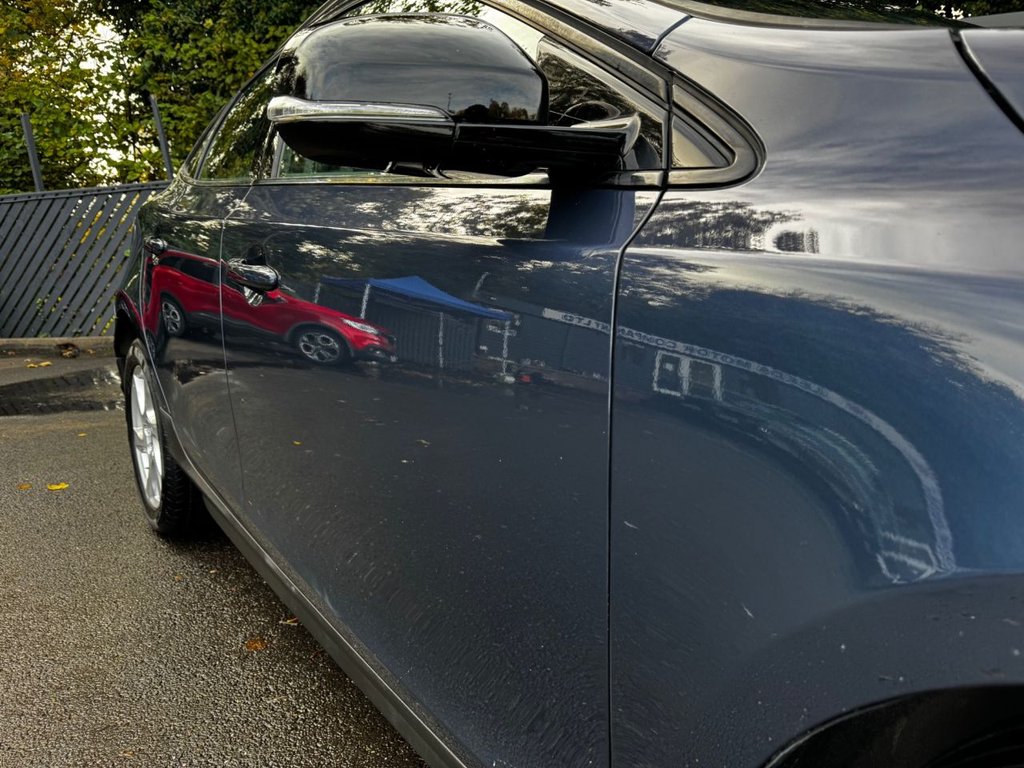 Used Volvo V40 2015 for sale - 76654815: Photo 3