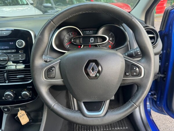 Used Renault Clio 2018 for sale - 75653858: Photo 27