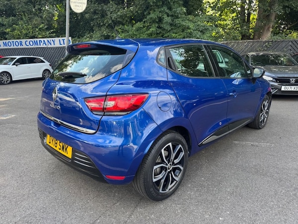 Used Renault Clio 2018 for sale - 75653858: Photo 2