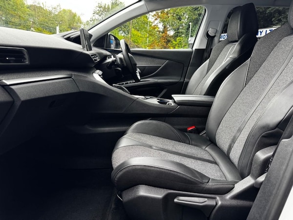 Used Peugeot 5008 2019 for sale - 76163132: Photo 19