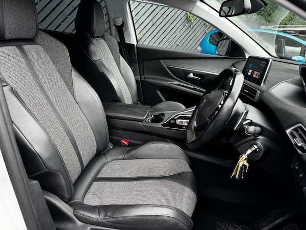 Used Peugeot 5008 2019 for sale - 76163132: Photo 31