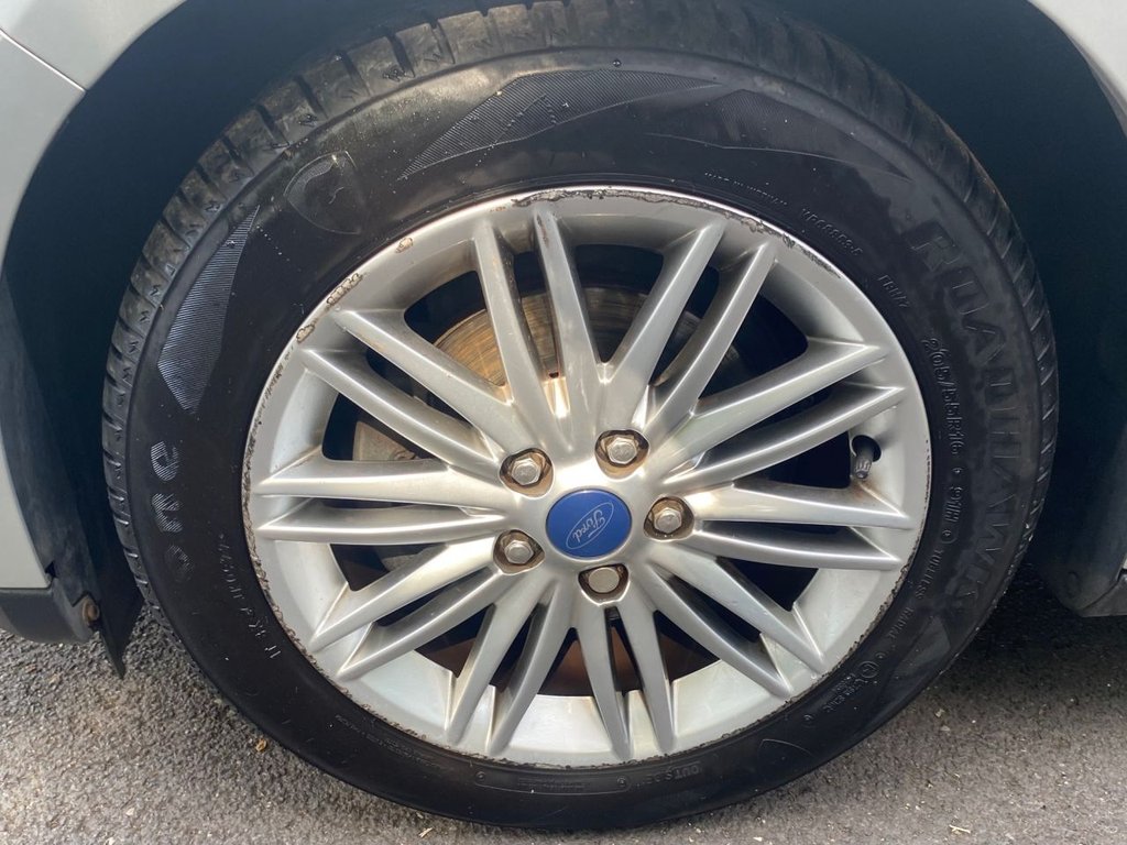 Used Ford Focus 2017 for sale - 76376312: Photo 16
