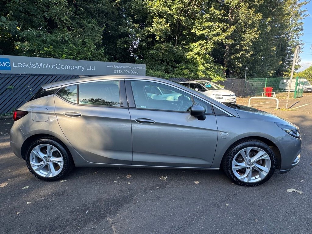 Used Vauxhall Astra 2016 for sale - 76039317: Photo 2