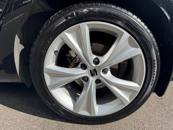 Used SEAT Leon 2020 for sale - 75358944: Photo 10
