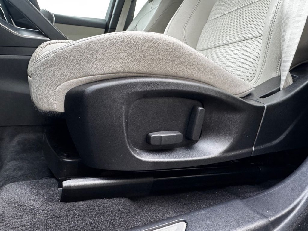 Used Jaguar E-Pace 2019 for sale - 76962096: Photo 20