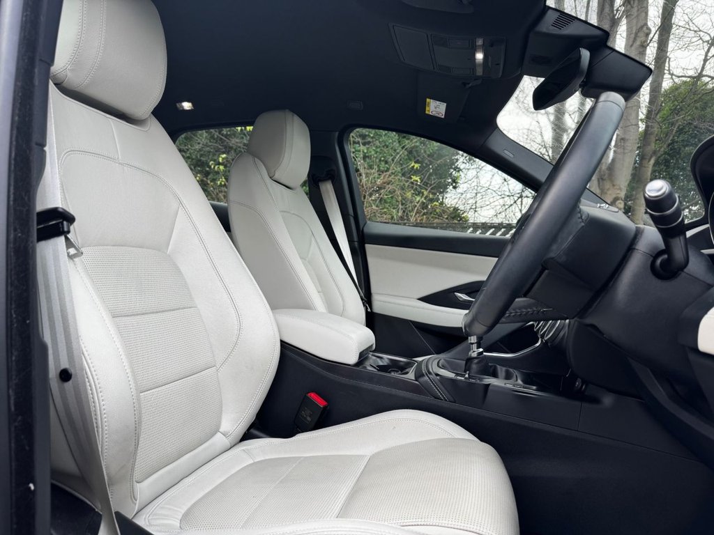 Used Jaguar E-Pace 2019 for sale - 76962096: Photo 37