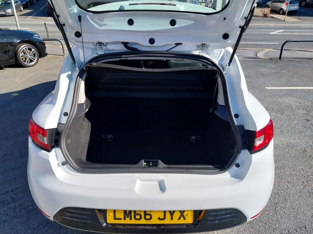 Used Renault Clio 2016 for sale - 76509552: Photo 18