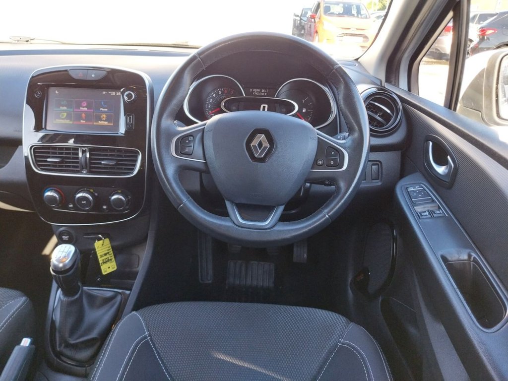 Used Renault Clio 2016 for sale - 76509552: Photo 22