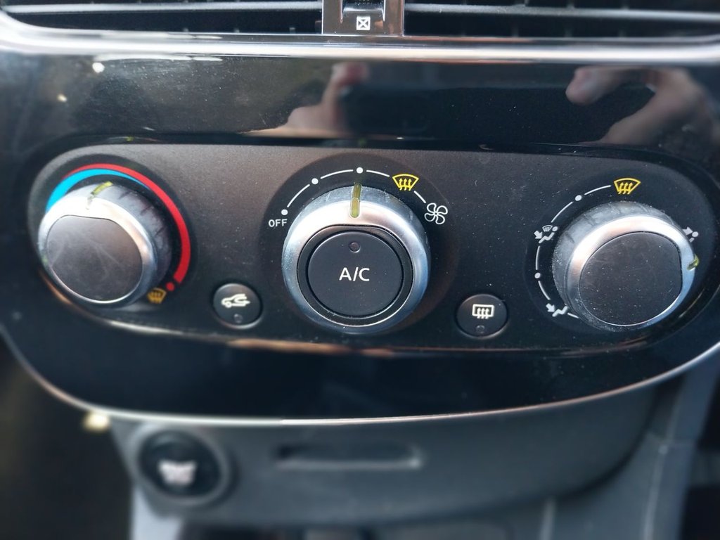 Used Renault Clio 2016 for sale - 76509552: Photo 28