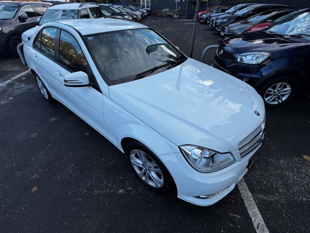 Used Mercedes-Benz C Class 2013 for sale - 76655460: Photo 2