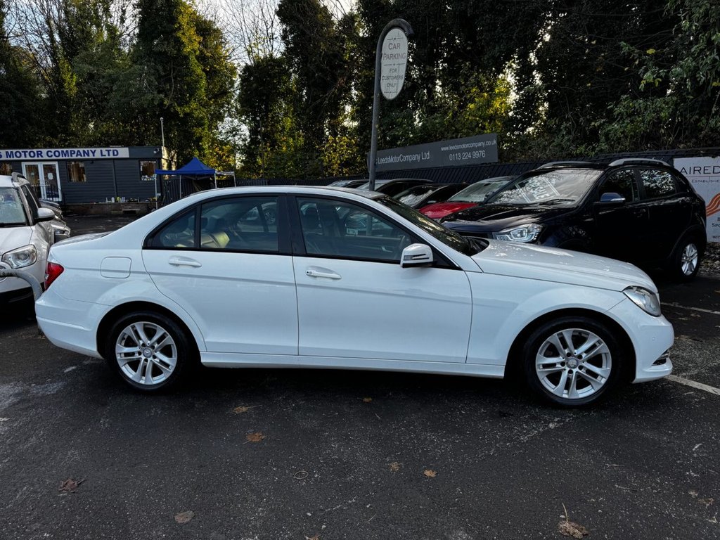 Used Mercedes-Benz C Class 2013 for sale - 76655460: Photo 4
