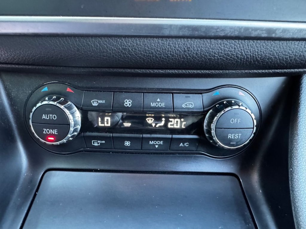 Used Mercedes-Benz GLA 2016 for sale - 76934643: Photo 41