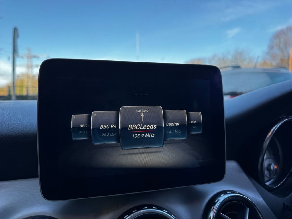 Used Mercedes-Benz GLA 2016 for sale - 76934643: Photo 46