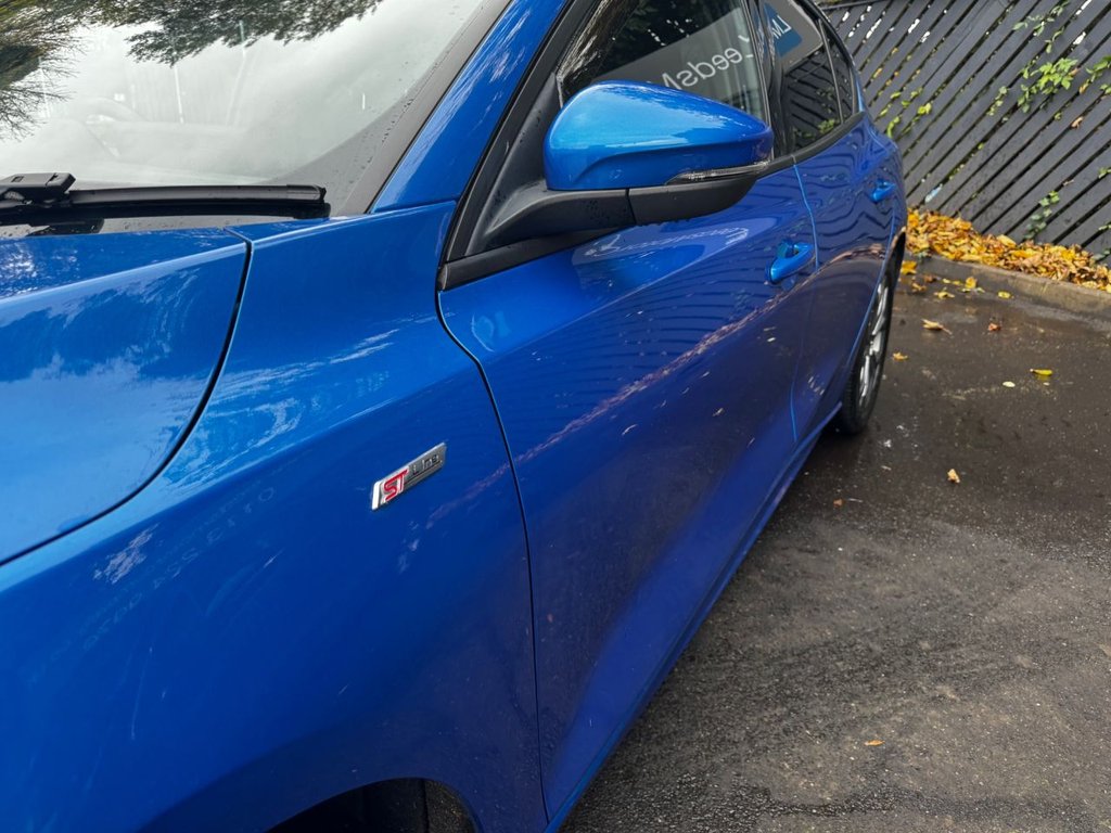 Used Ford Focus 2023 for sale - 76454208: Photo 11