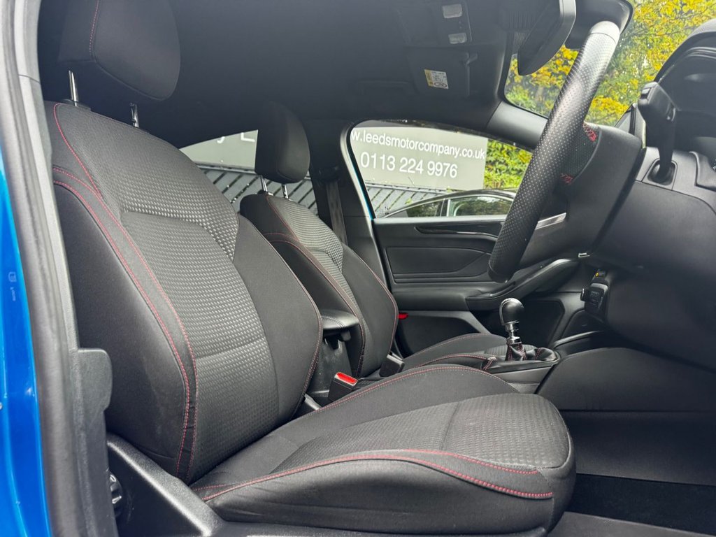 Used Ford Focus 2023 for sale - 76454208: Photo 30