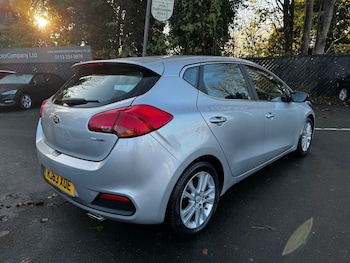 Used Kia Ceed 2014 for sale - 76797580: Photo