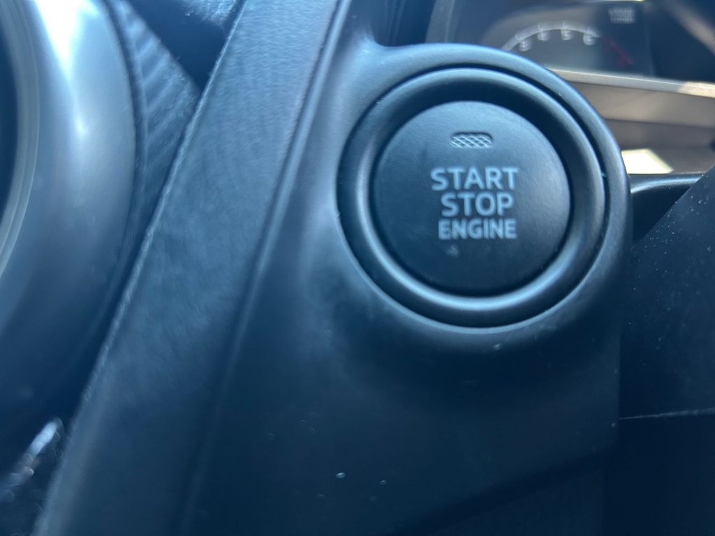Used Mazda Mazda2 2022 for sale - 76118490: Photo 41