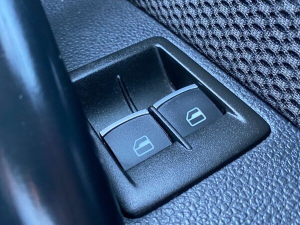 Used Volkswagen Scirocco 2016 for sale - 76080297: Photo 47