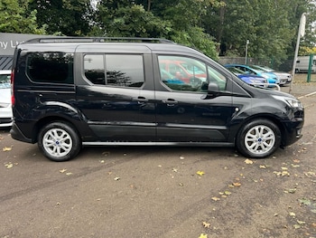 Used Ford Grand Tourneo Connect 2021 for sale - 76236221: Photo 2