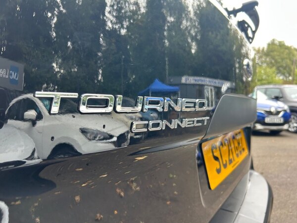 Used Ford Grand Tourneo Connect 2021 for sale - 76236221: Photo 6