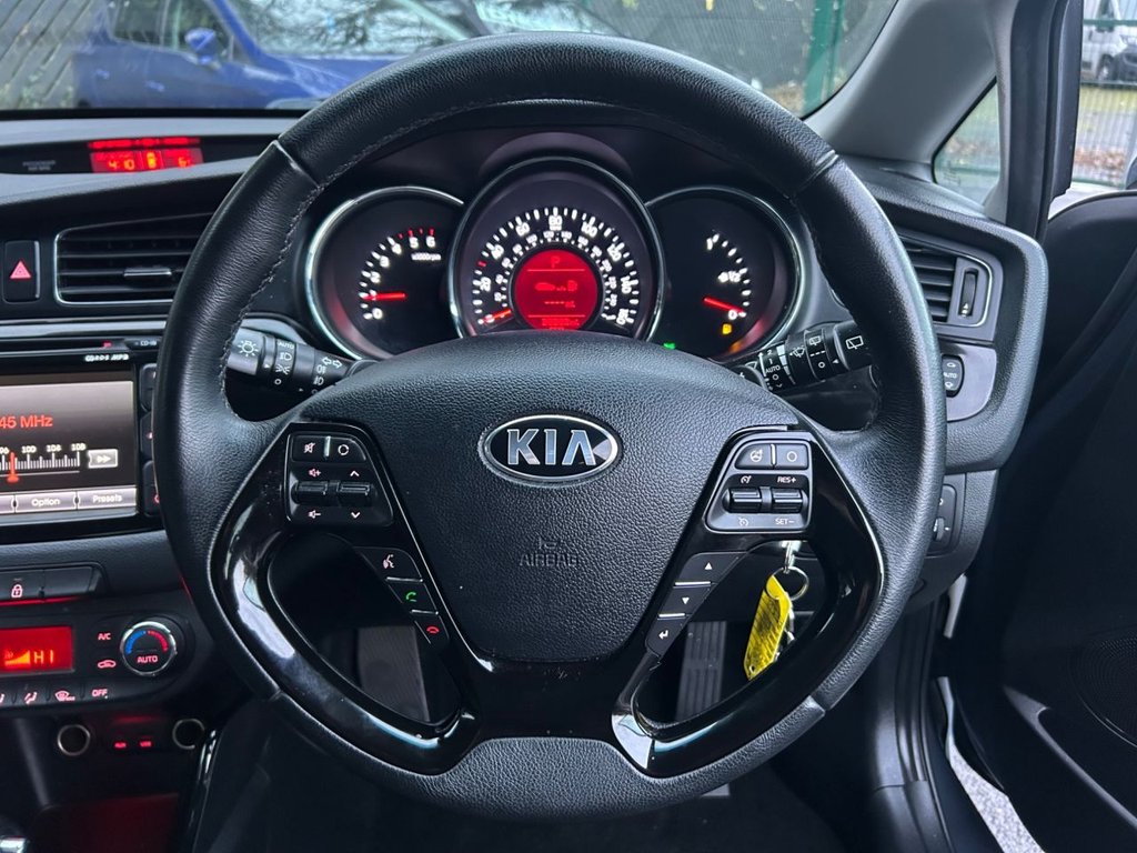 Used Kia Ceed 2015 for sale - 76840832: Photo 32