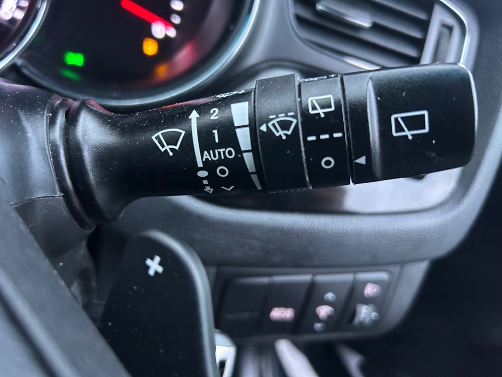 Used Kia Ceed 2015 for sale - 76840832: Photo 36