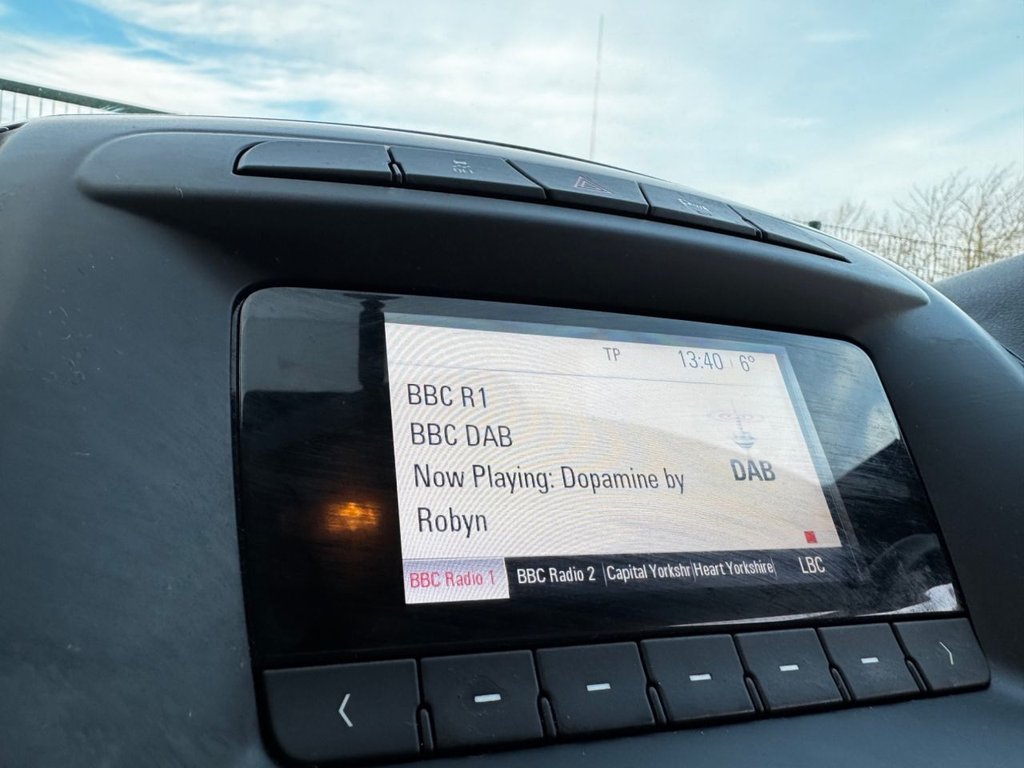 Used Vauxhall Insignia 2015 for sale - 76962137: Photo 35