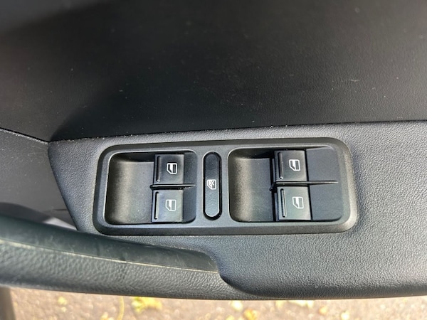 Used Skoda Yeti 2013 for sale - 76223832: Photo 36