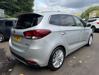 Used Kia Carens 2017 for sale - 75727163: Photo