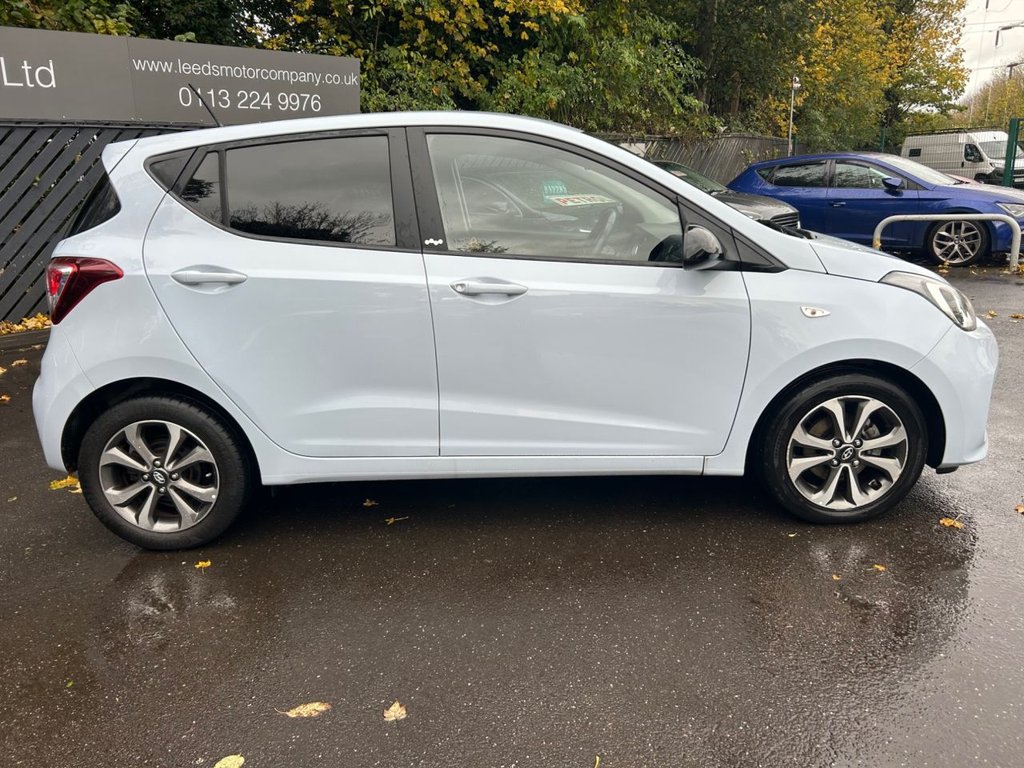 Used Hyundai i10 2019 for sale - 76453978: Photo 2