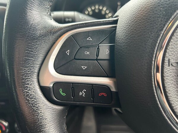 Used Jeep Renegade 2016 for sale - 76279463: Photo 35
