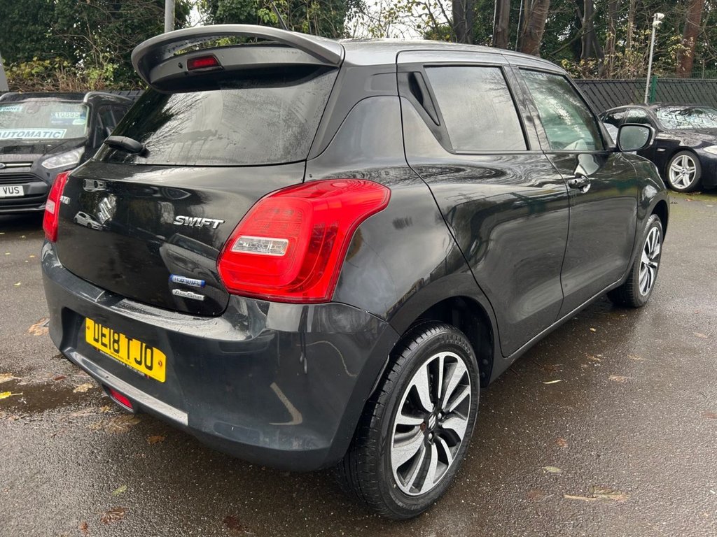 Used Suzuki Swift 2018 for sale - 76848192: Photo 3