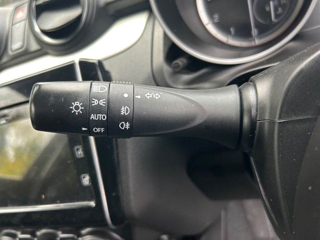 Used Suzuki Swift 2018 for sale - 76848192: Photo 35