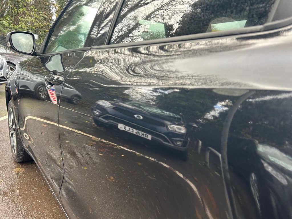 Used Suzuki Swift 2018 for sale - 76848192: Photo 9