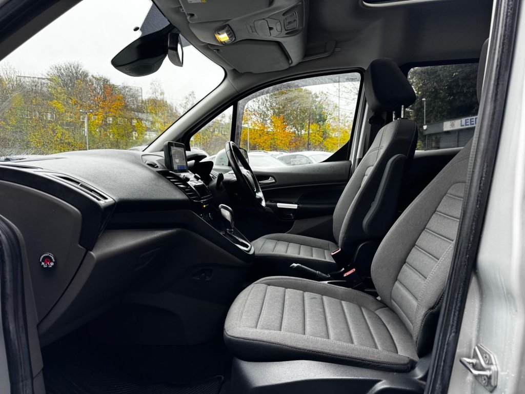 Used Ford Grand Tourneo Connect 2020 for sale - 76546685: Photo 17