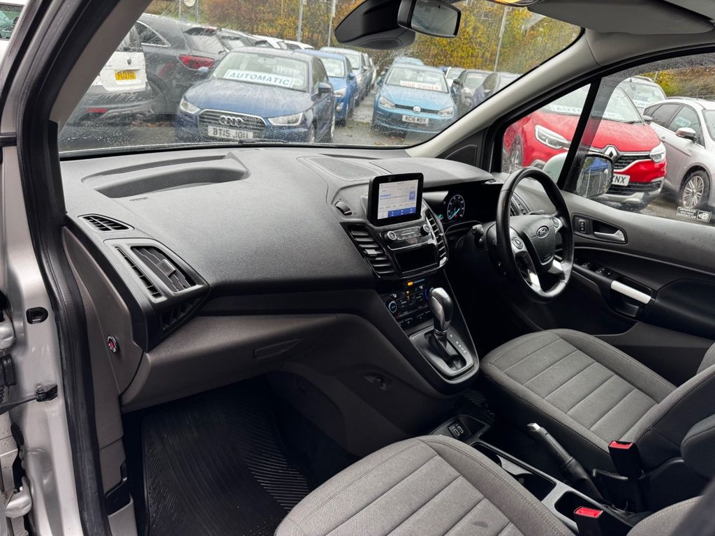 Used Ford Grand Tourneo Connect 2020 for sale - 76546685: Photo 18