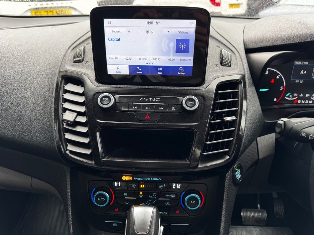 Used Ford Grand Tourneo Connect 2020 for sale - 76546685: Photo 32