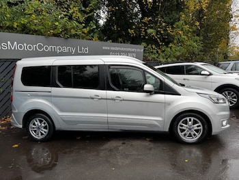 Used Ford Grand Tourneo Connect 2020 for sale - 76546685: Photo