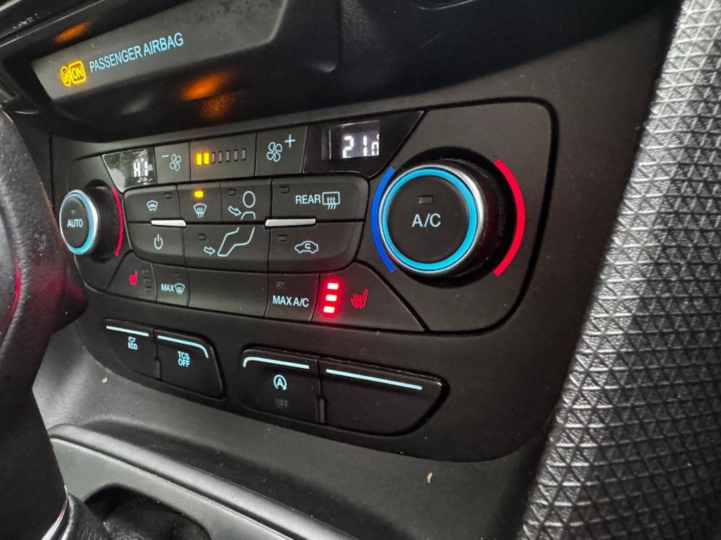 Used Ford Grand Tourneo Connect 2020 for sale - 76546685: Photo 42