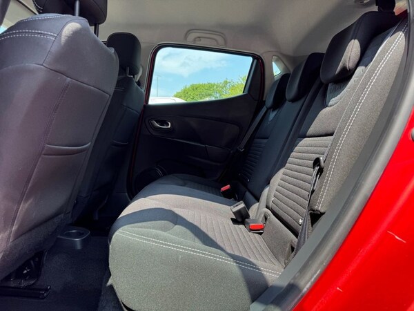 Used Renault Clio 2015 for sale - 74931447: Photo 18