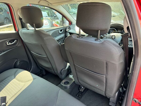 Used Renault Clio 2015 for sale - 74931447: Photo 25