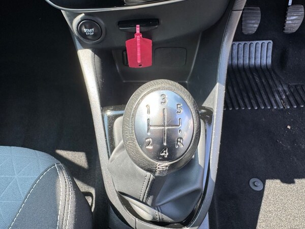 Used Renault Clio 2015 for sale - 74931447: Photo 33