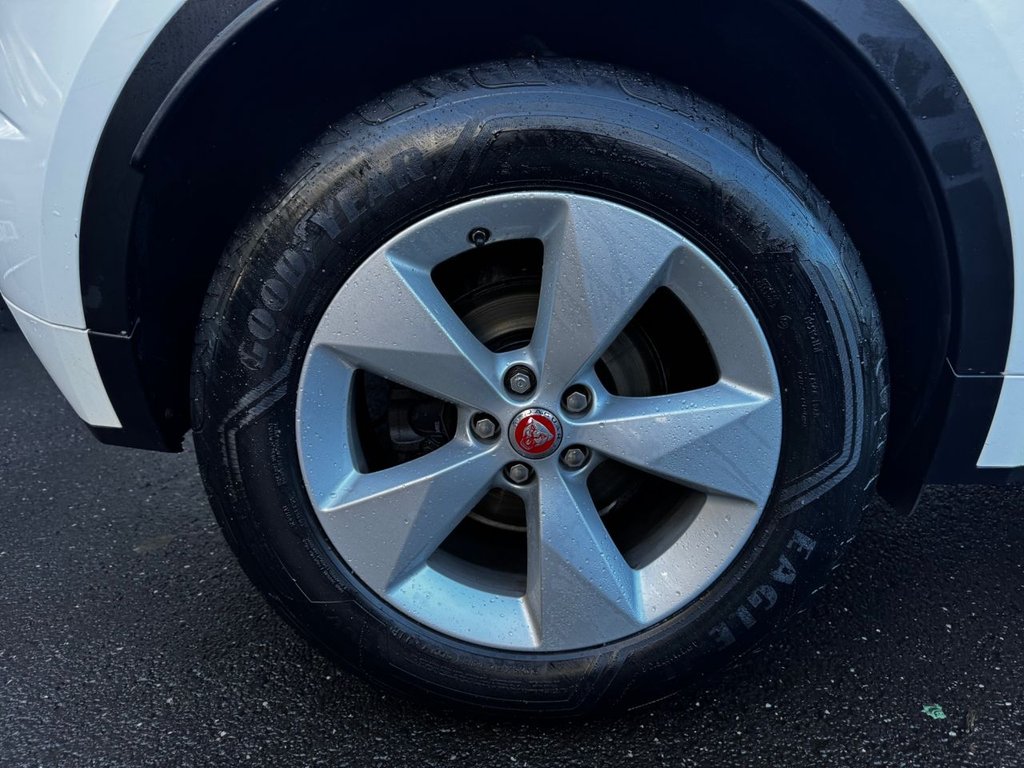 Used Jaguar E-Pace 2019 for sale - 76535790: Photo 18