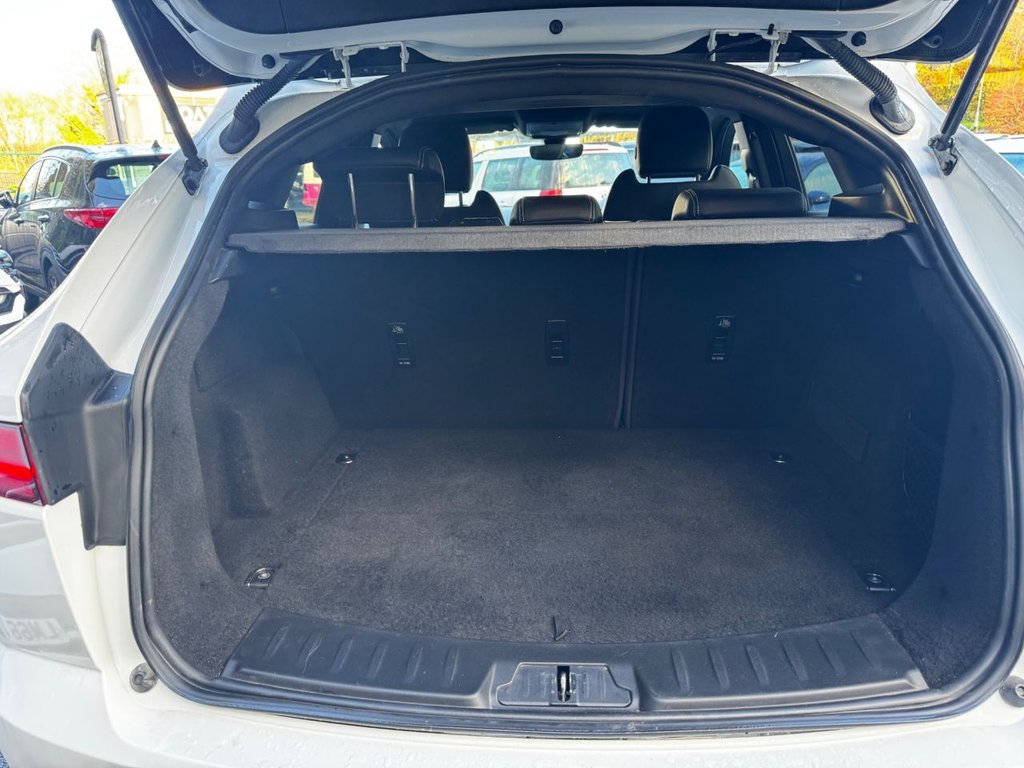 Used Jaguar E-Pace 2019 for sale - 76535790: Photo 29