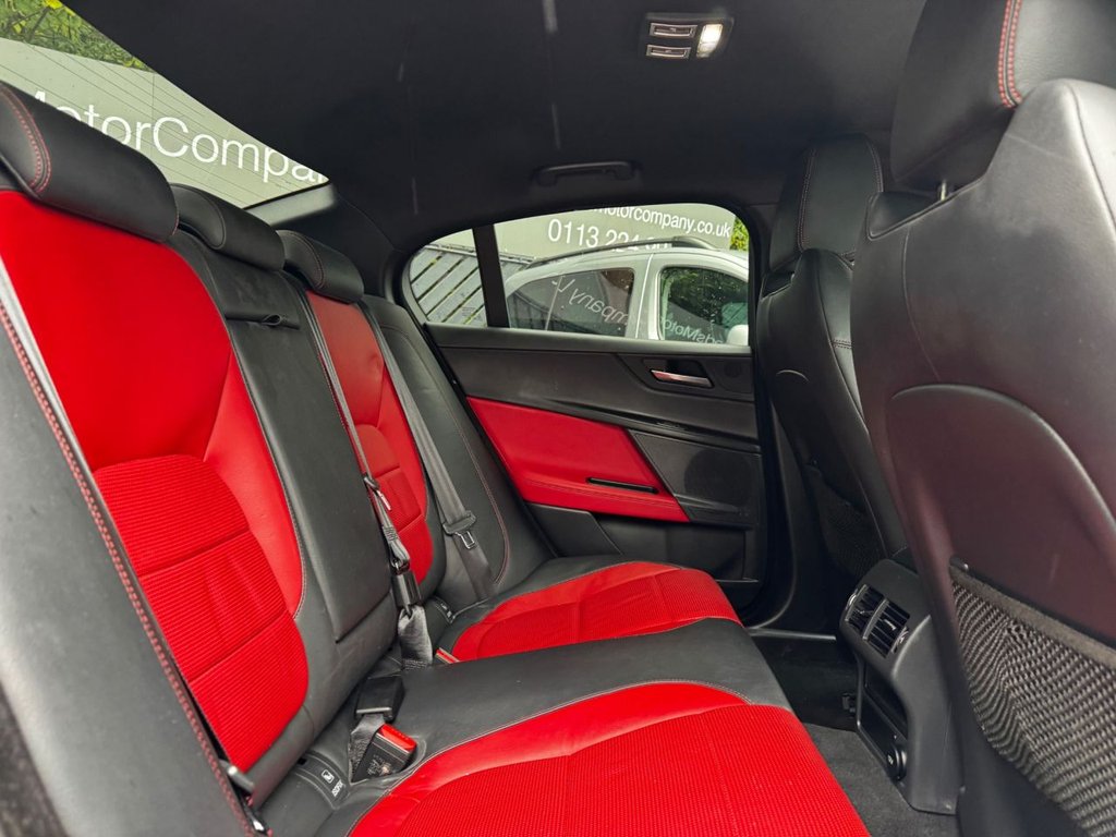 Used Jaguar XE 2017 for sale - 76406220: Photo 23