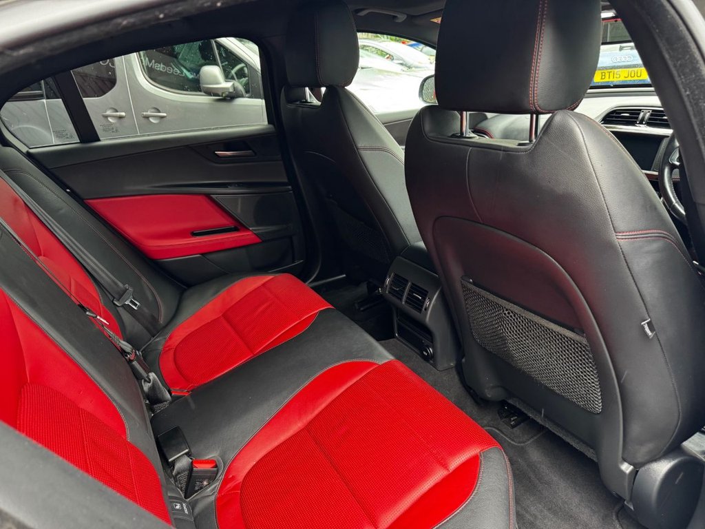 Used Jaguar XE 2017 for sale - 76406220: Photo 24