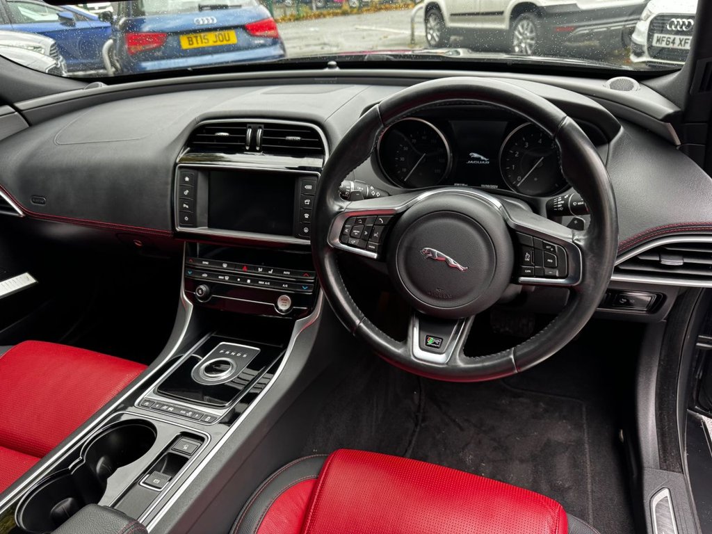 Used Jaguar XE 2017 for sale - 76406220: Photo 28